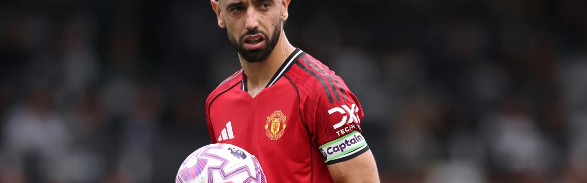 赛事服务-英媒：B费夏季拒绝三家沙特球队招揽，并婉拒C罗亲自邀请