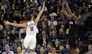 克雷·汤普森的防守