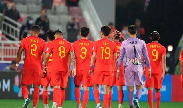 体育入口-【观察】进退失据，国足亚洲杯首秀难言及格
