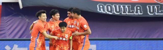 赛事服务-【中超综述】上海双雄两连平泰山领跑 京粤取连胜