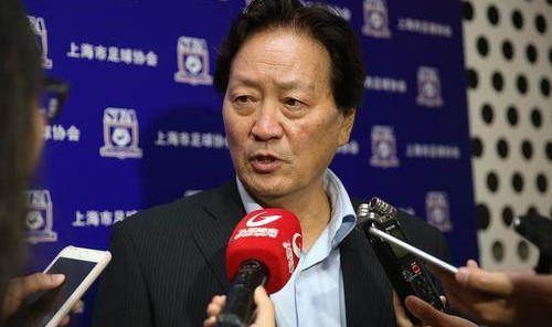 朱广沪：韦世豪等球员适合留洋 李铁性格永不言败